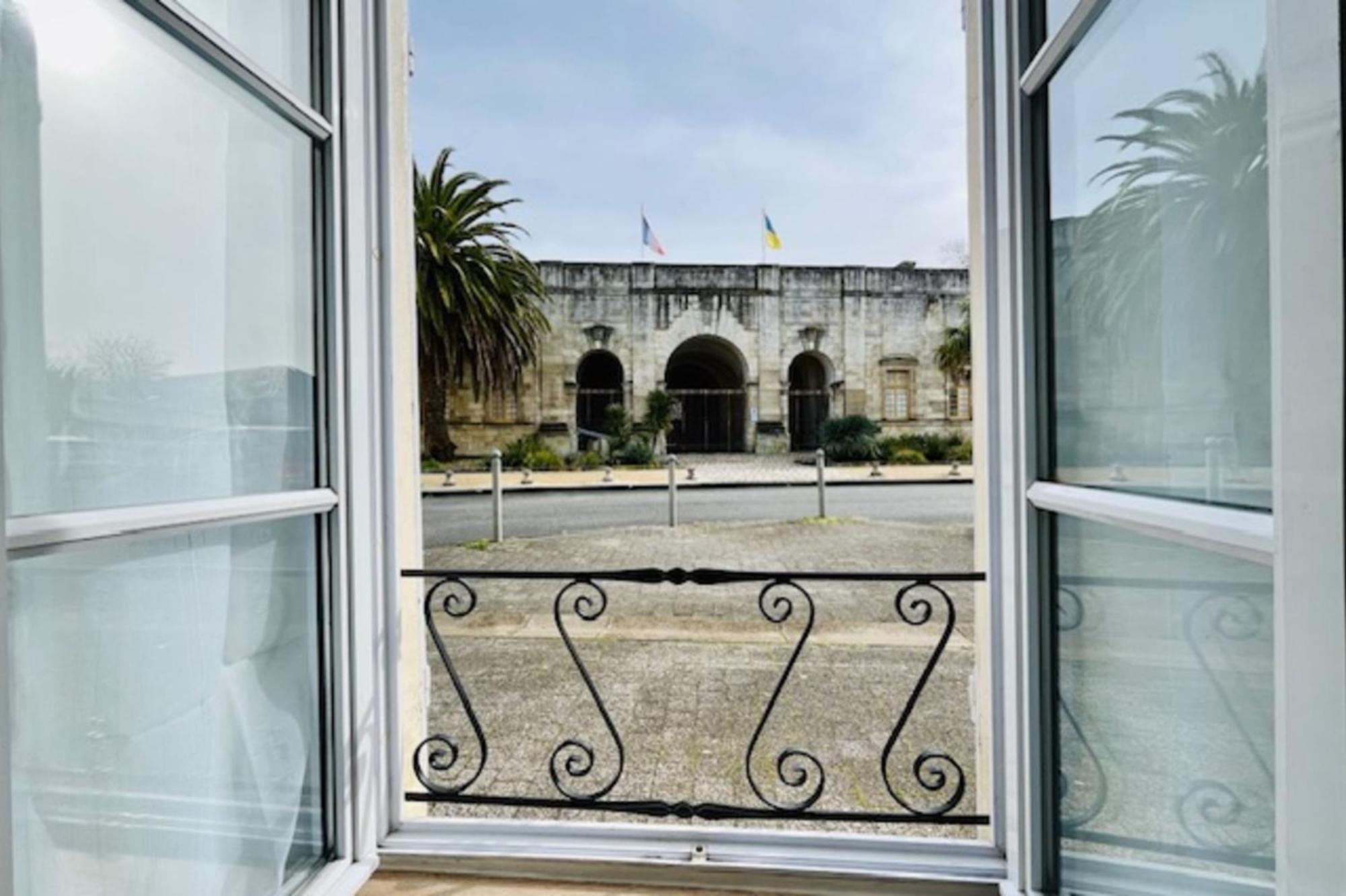 Appartement Luminous Cocoon In La Rochelle à La Rochelle  Extérieur photo
